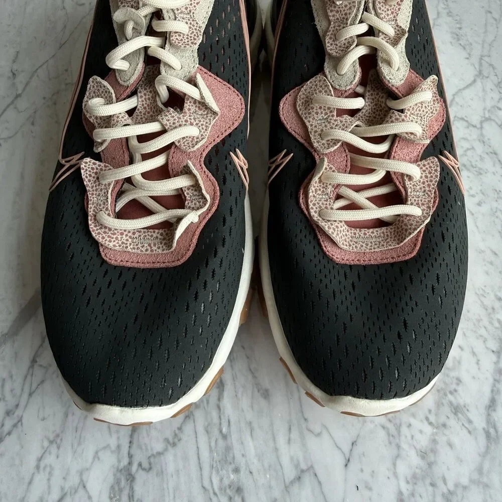 Nike By You Women’s React Vision Black Red Pink 11.5 DSMX Sneaker Shoes